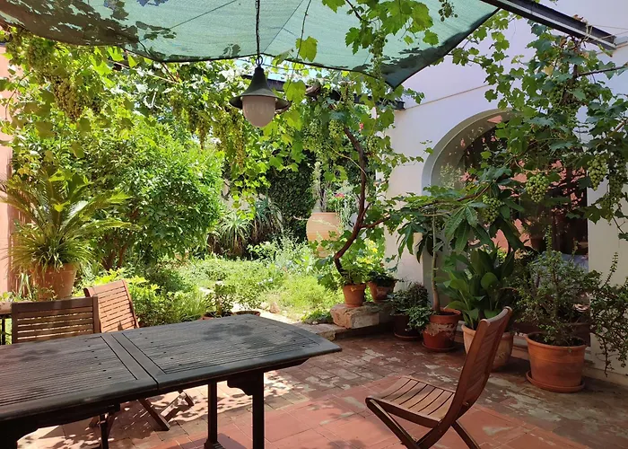 Tavira Townhome With Private Garden